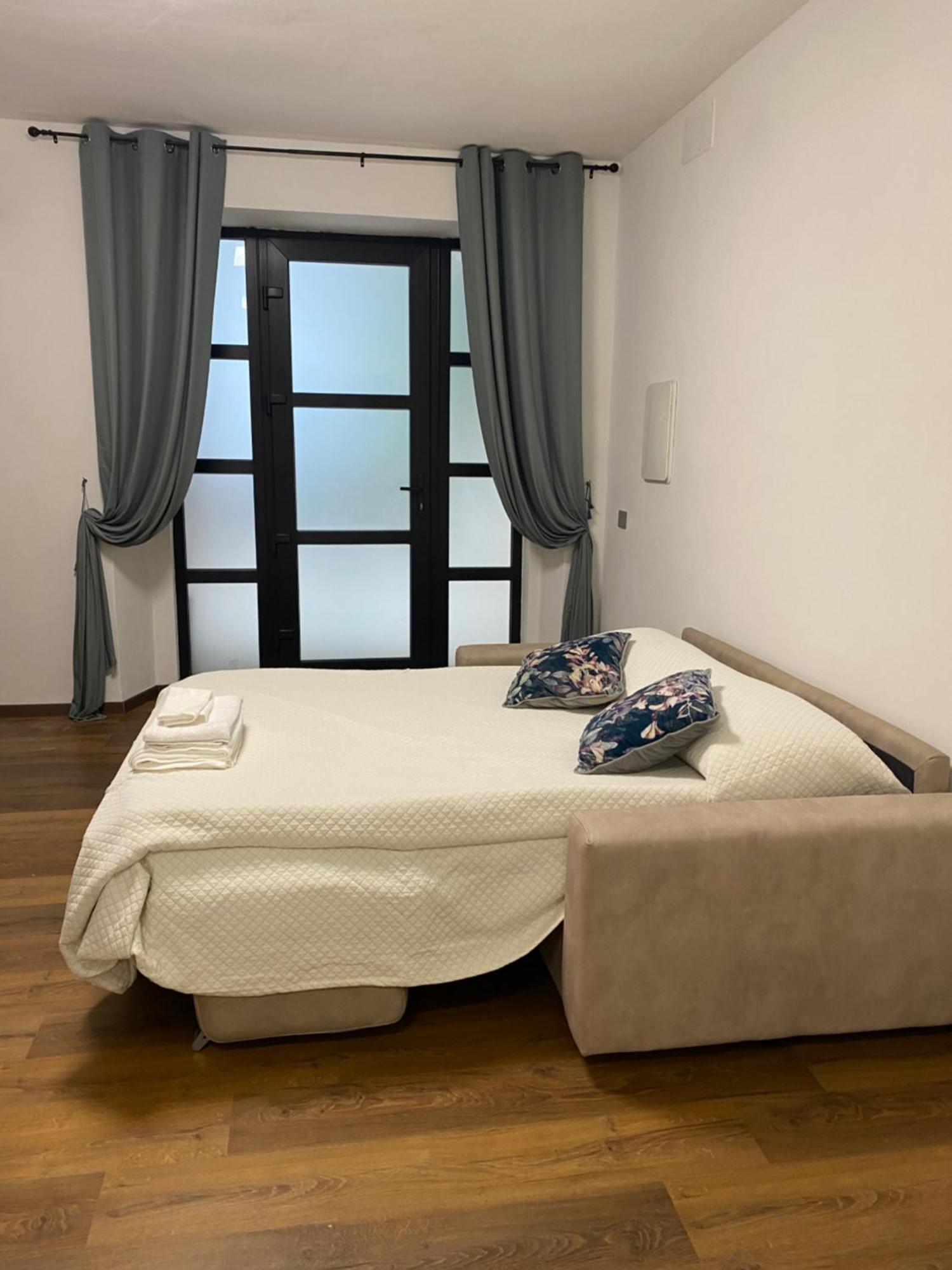 Appartement Enjoy Sienne Extérieur photo